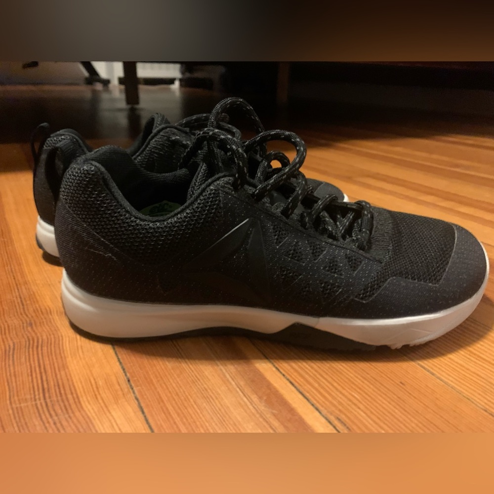 BRAND NEW REEBOK NANO 6.0! Womens Size 7! Black! Original Box.